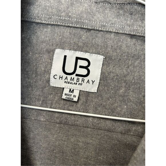 Urban Boundaries NWT Chambray Gray Button-Up Shirt, Sz Medium - Picture 3 of 9